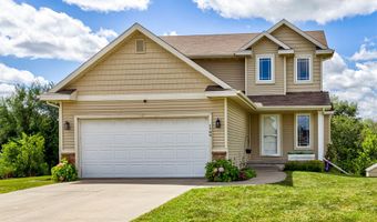 1704 31st Ave SW, Altoona, IA 50009