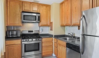 4106 MANGALORE Dr 401, Annandale, VA 22003