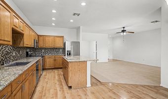 2073 E HAWKEN Way, Chandler, AZ 85286