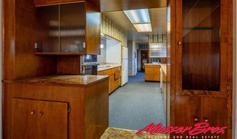 2636 Big Horn Ave, Cody, WY 82414