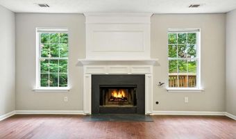1506 Shadow Rdg, Woodstock, GA 30189