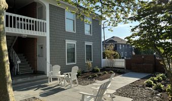 21 Mount St C-1, Bay Head, NJ 08742