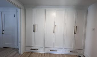 66 Howard St, Bangor, ME 04401