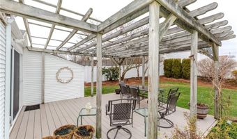 104 Howland Ave, East Providence, RI 02914