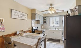 16 Brown St, North Providence, RI 02904