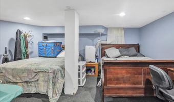 33 Murray St, Ansonia, CT 06401