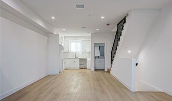 2404 S Cochran Ave, Los Angeles, CA 90016