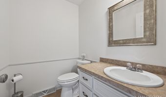 3415 N Applecrest Ct SE, Ada, MI 49301