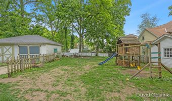 608 Trowbridge St, Allegan, MI 49010