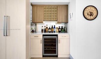 10185 Collins Ave 519, Bal Harbour, FL 33154