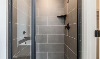 809 NW 32ND St, Battle Ground, WA 98604