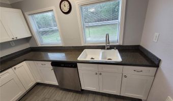 9451 NE 111TH St, Archer, FL 32618