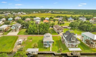 118 Edith Dr, Bay St. Louis, MS 39520