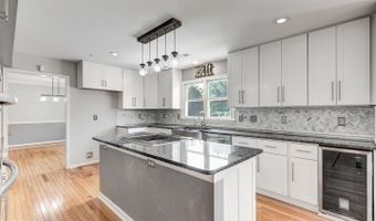 3303 TUDOR Ct, Adamstown, MD 21710