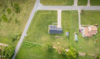 463 Pine Ridge Dr, Afton, TN 37616