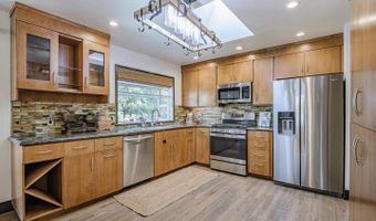 261 Dry Creek Rd, Aptos, CA 95003