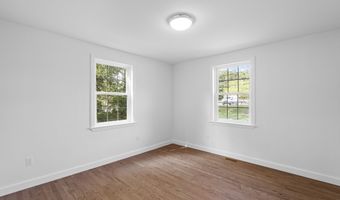 13 Brushy Plain Rd, Branford, CT 06405