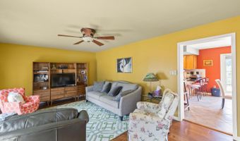 317 STRAWBERRY Ln, Augusta, WV 26704