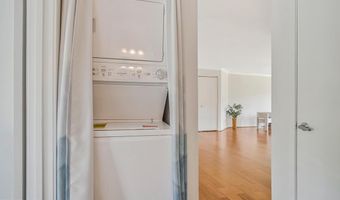 7002 CHANNEL VILLAGE Ct 101, Annapolis, MD 21403