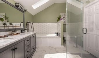 5035 LOOSAHATCHIE Dr, Bartlett, TN 38135