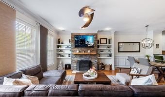1441 Ashford Creek Cir, Atlanta, GA 30319