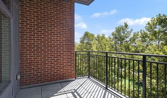 828 Bobcat Ave 404, Columbus, OH 43212