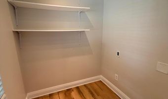 9327 Polaris Green Dr, Columbus, OH 43240