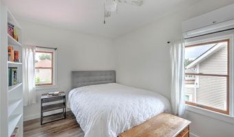 37 Denver Ave, Cranston, RI 02905