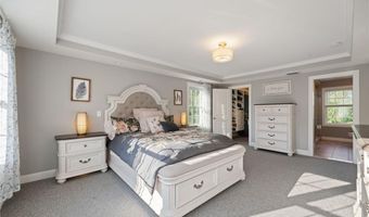 102 Fairhaven Rd, Cumberland, RI 02864