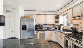 631 AVENUE A, Bayonne, NJ 07002