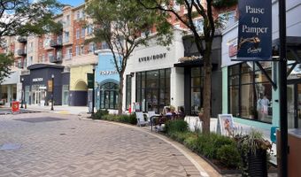 1205 N GARFIELD St #305, Arlington, VA 22201