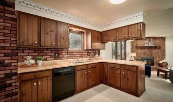 4814 OASIS St, Cheyenne, WY 82009