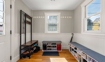 7 Harriet Ave 7, Belmont, MA 02478