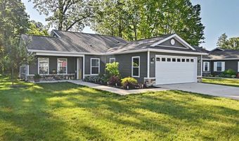 1547 Arrow Dr, Ashland, OH 44805