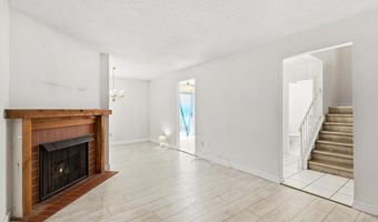 2344 Hidden Meadow Ln, Ballwin, MO 63021