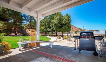 32201 Joaquin Dr, Acton, CA 93510