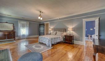 1194 Main St, Andrews, NC 28901