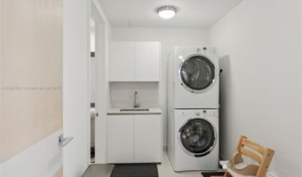 10201 Collins Ave 1503, Bal Harbour, FL 33154