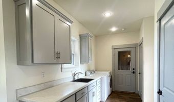 19571 E 1300 Rd, Allendale, IL 62410