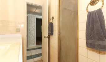 317 WHITE OAK Dr, Altamonte Springs, FL 32701