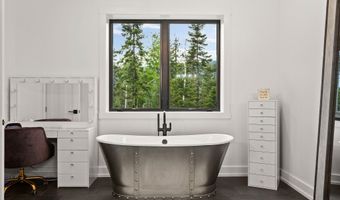 14051 Big Rock Way, Bigfork, MT 59911