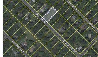 Spruce Rd 26, Blakeslee, PA 18610