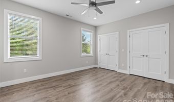 128 Rock Hill Rd, Asheville, NC 28803