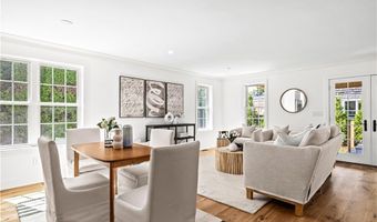 21 Bradford St 2, Bristol, RI 02809