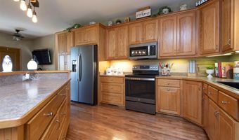 6879 Highway O, Ash Grove, MO 65604