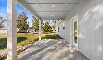 304 N Mulberry St, Adrian, MO 64720