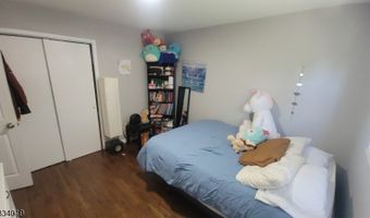 692 Mill St, Belleville, NJ 07109
