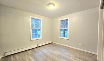 82 Wood St, Coventry, RI 02816