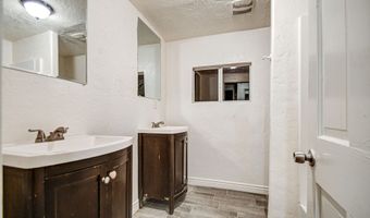 517 W 11TH St, Casa Grande, AZ 85122