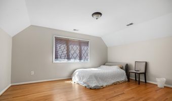 900 TUCKER Ln, Ashton, MD 20861